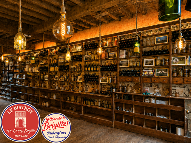 LE BISTROT de la ch'tite BRIGITTE rue Saint-Étienne Salle Veuve Clicquot